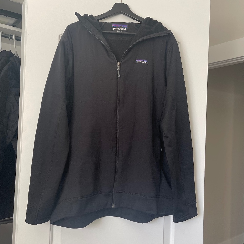 Patagonia Men's Crosstrek Hybrid Hooded Fleece Jacket, black, XL